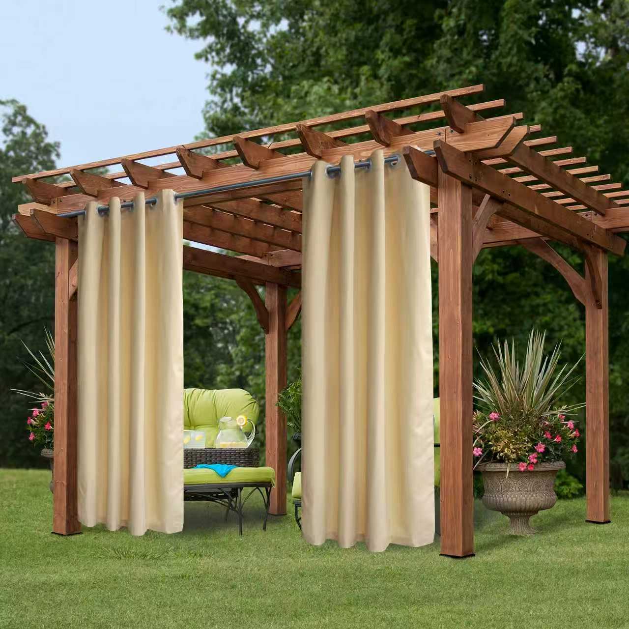 Outdoor Grommet Curtain