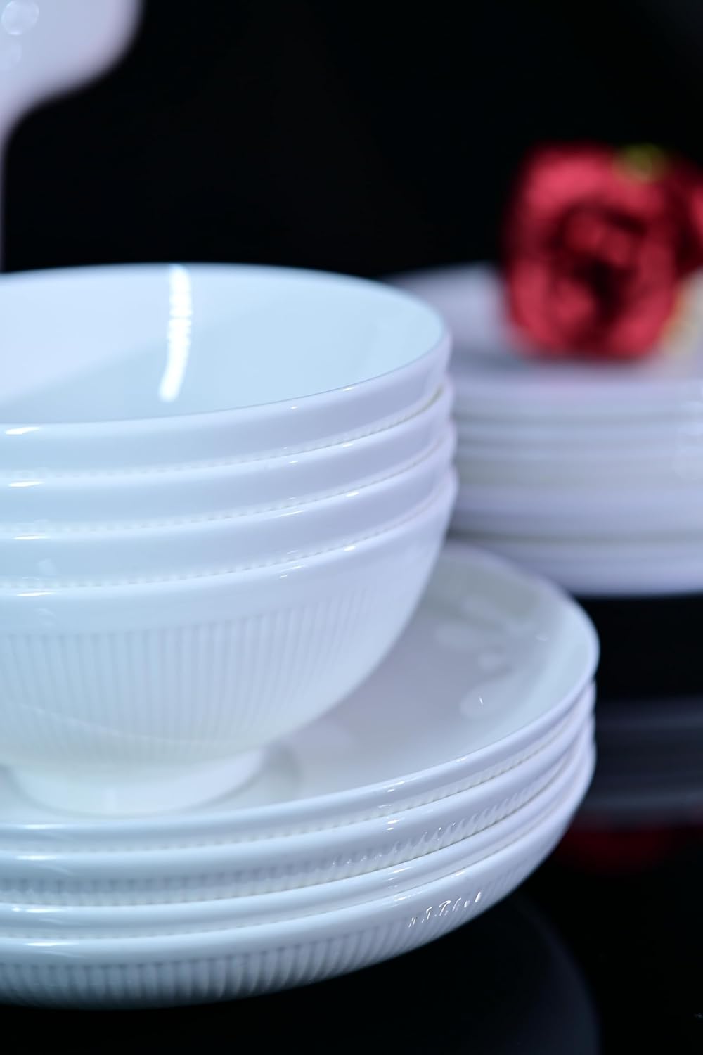 Dandilion Bone Dinnerware Set